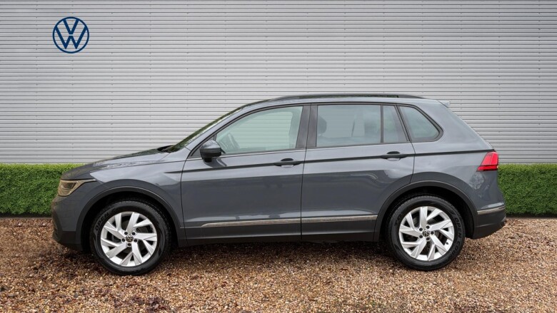 Volkswagen Tiguan 1.5 TSI 150 Life 5dr Petrol Estate